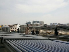 常州兰陵尚品浴场洗浴中心太阳能空气能热水系统工程完工图3